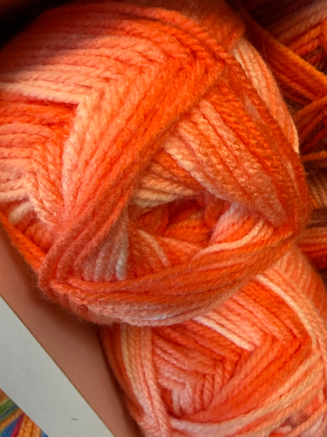 Cygnet Pato Everyday Prints 100g DK - Treehouse