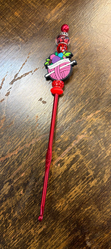 4mm crochet hook - red