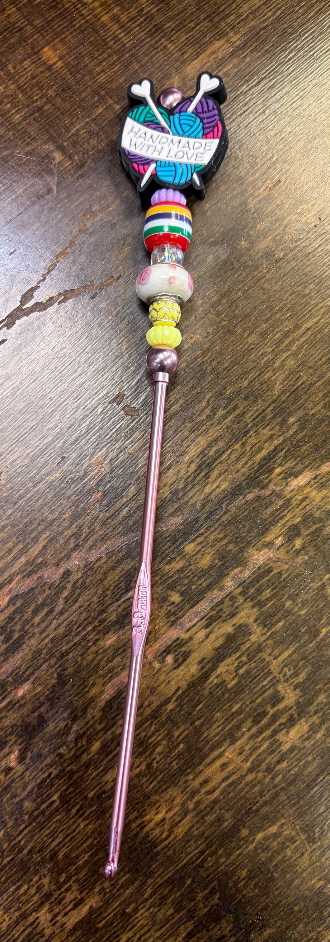 3mm crochet hook - pink