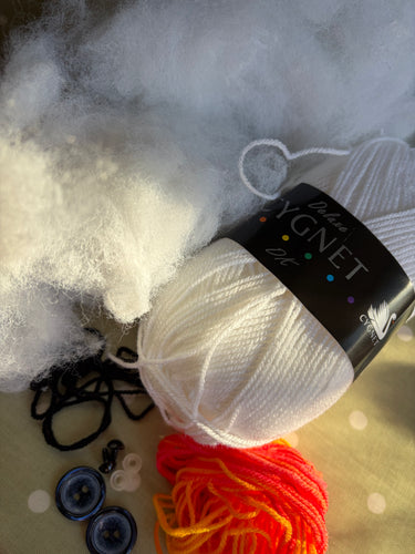Knitting machine snowman kit