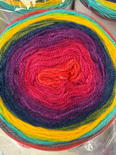 Curl Cake DK 150g - Meadow
