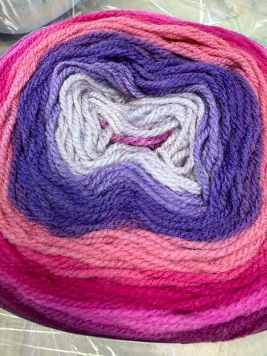 Curl Cake DK 150g - Rosebud