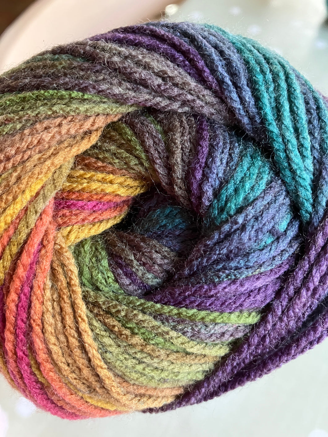 Colour rush DK yarn - Pepper