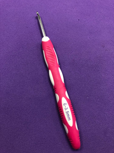 Size 3.5 crochet hook