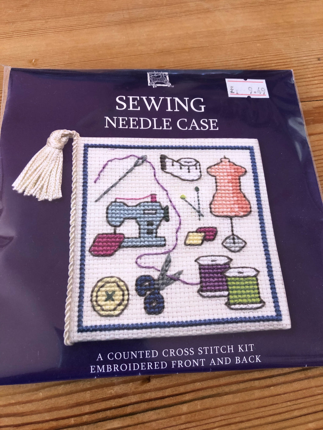 Cross stitch kit - sewing themed needle case